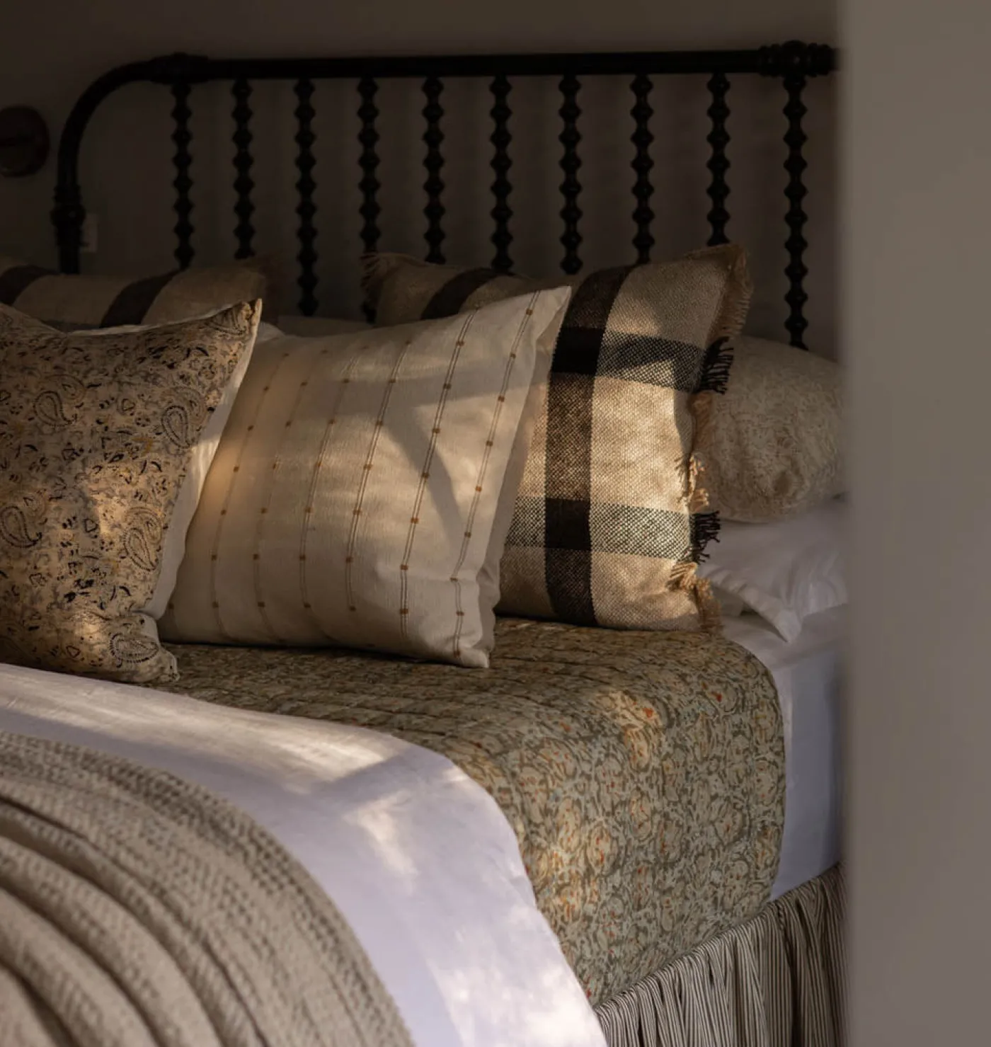 Adah Mela Coverlet
