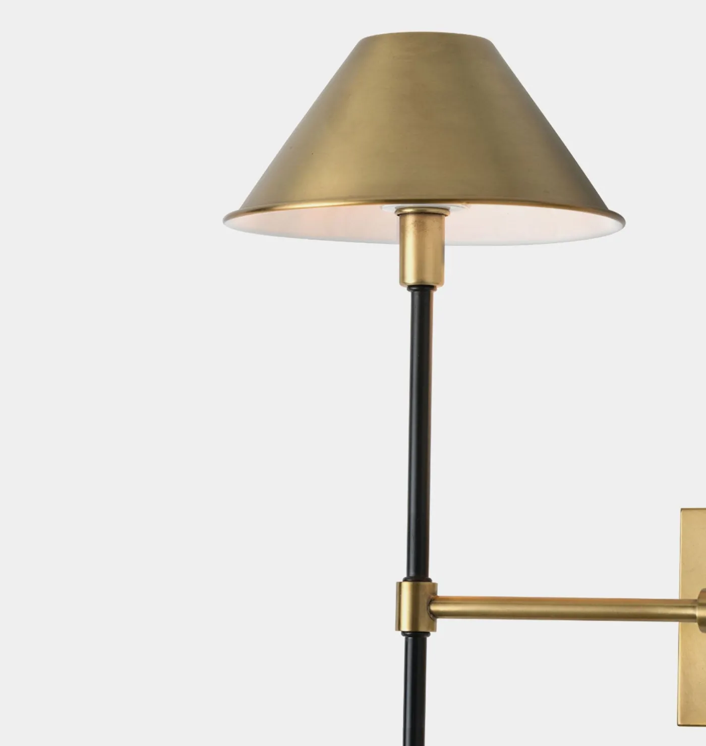 Adoncina Sconce