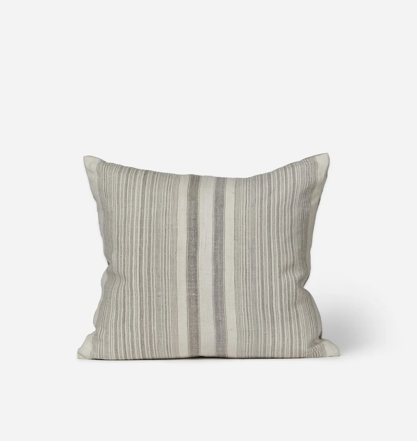 Adriana Vintage Pillow 20" x 22"