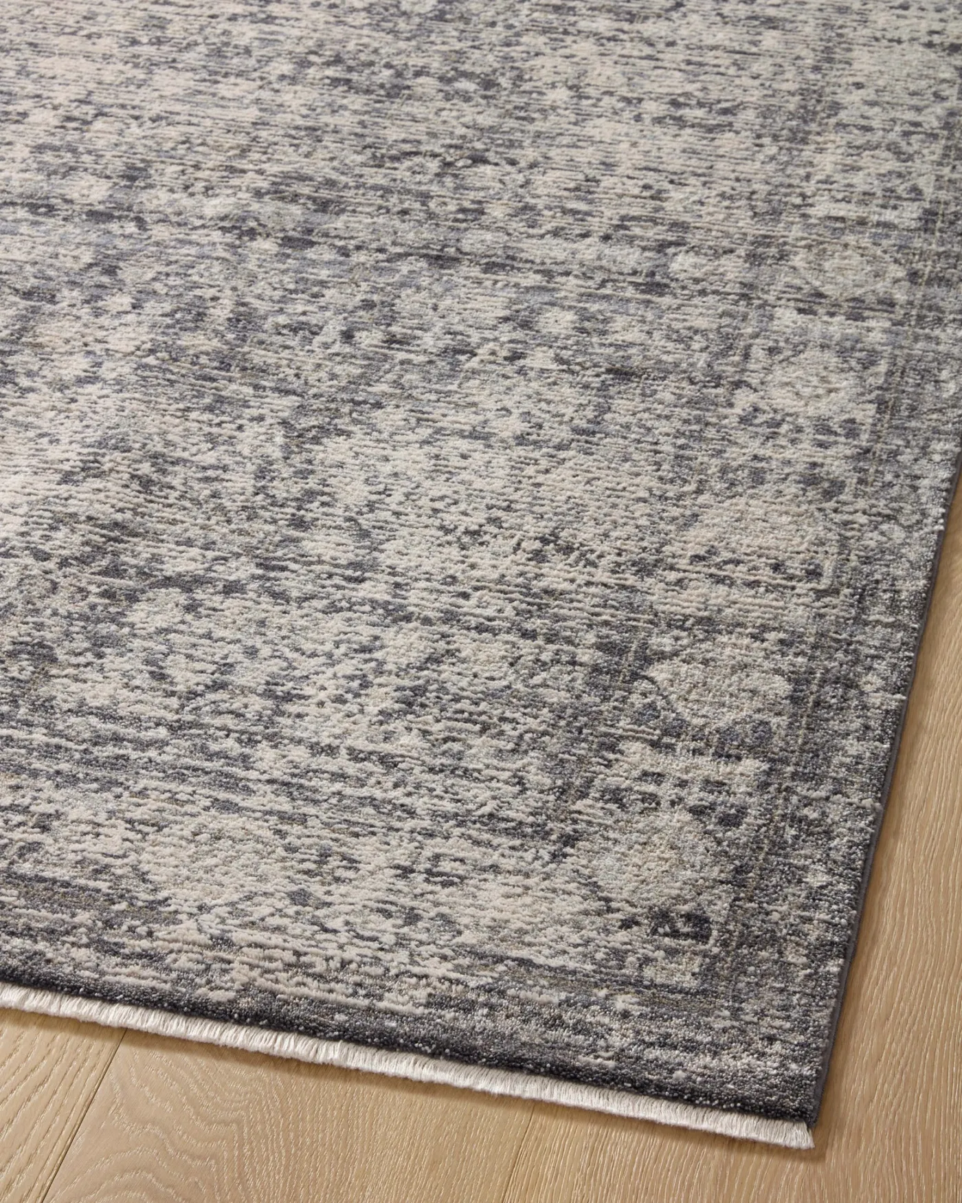 Alie ALE-03 Charcoal / Dove Area Rug