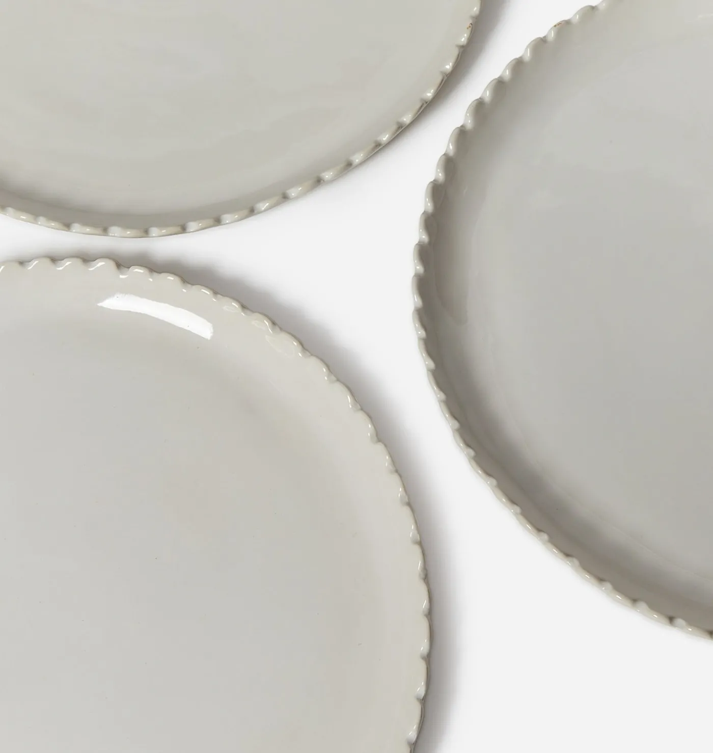 Ariel Dinnerware