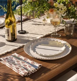 Ariel Dinnerware