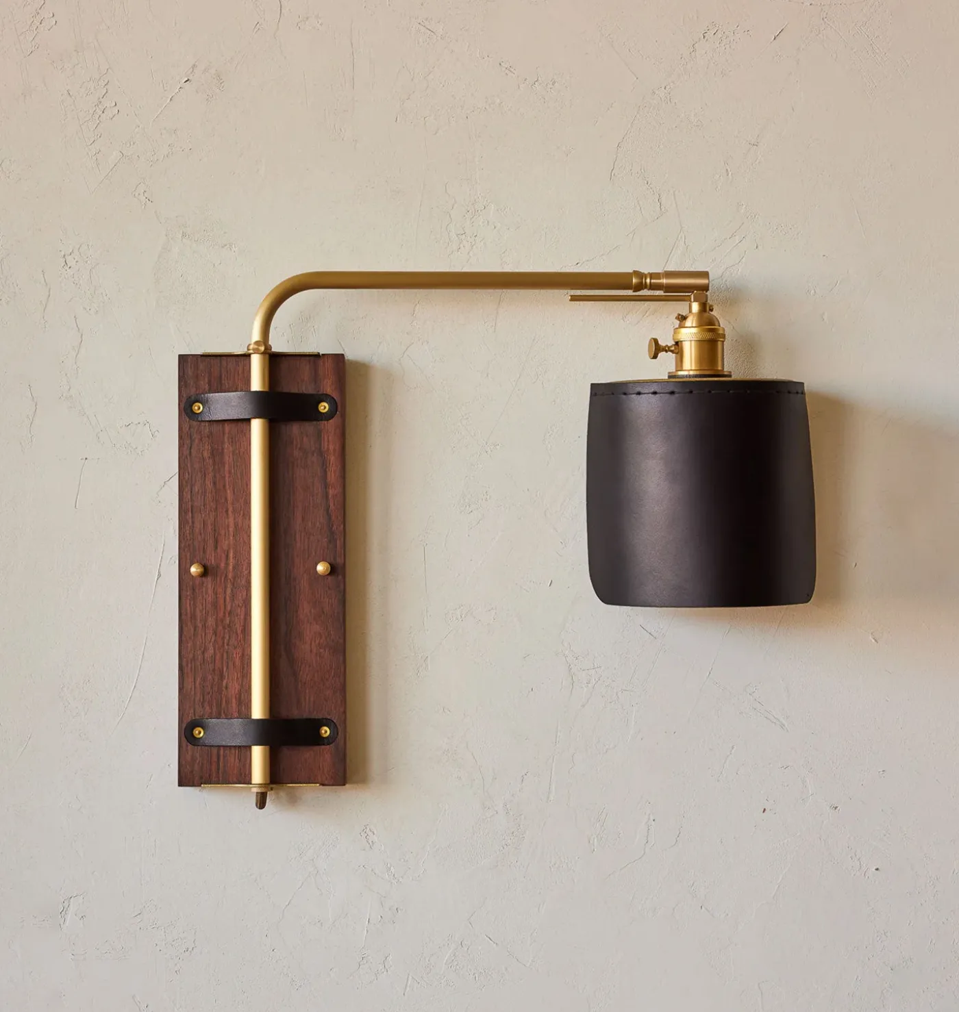 Ava Wall Sconce