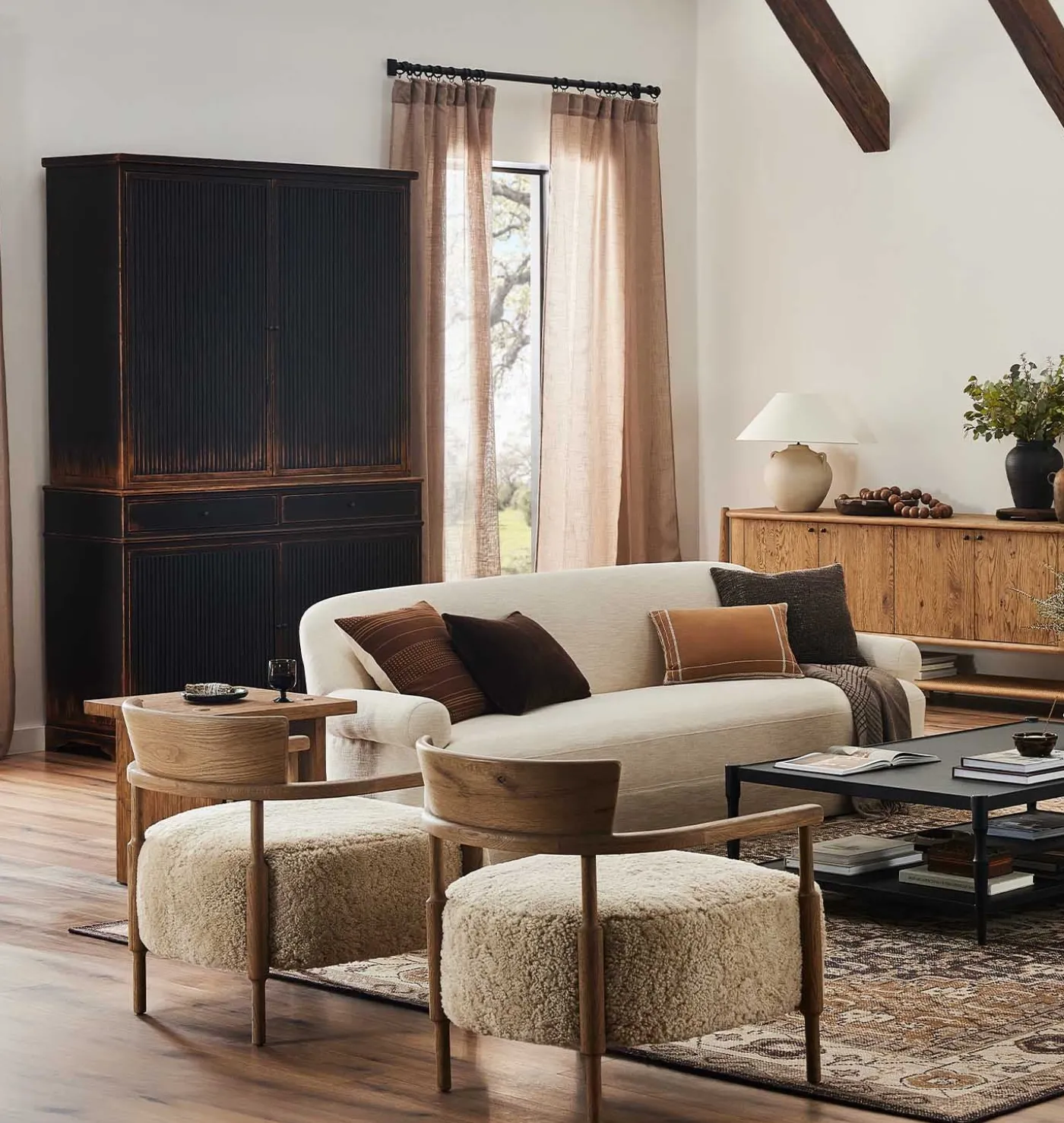 Bennett Armchair