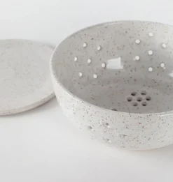 Berry Bowl w/ Saucer