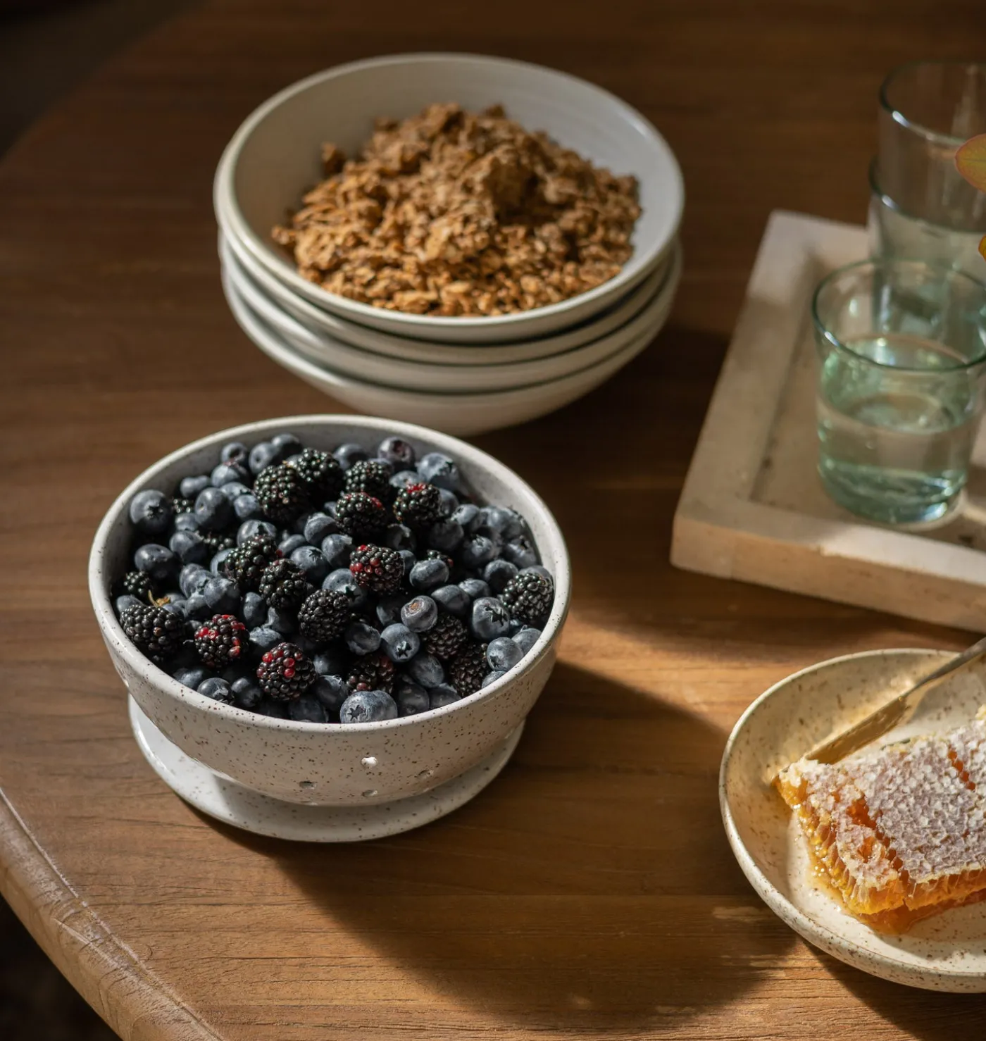 Berry Bowl w/ Saucer