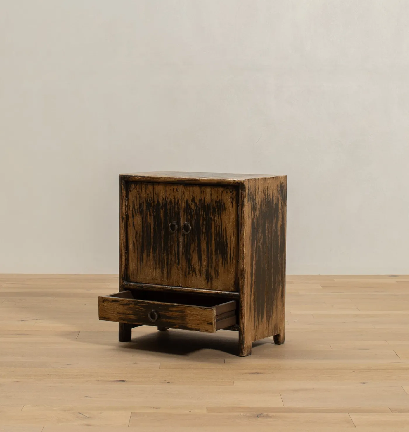 Bilbao Nightstand