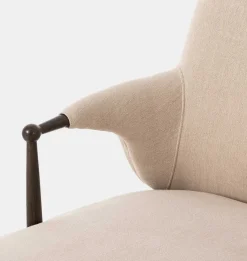 Brently Chaise