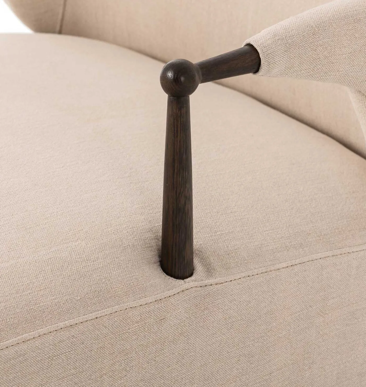 Brently Chaise