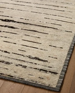 Briyana BRI-04 Natural / Black Area Rug