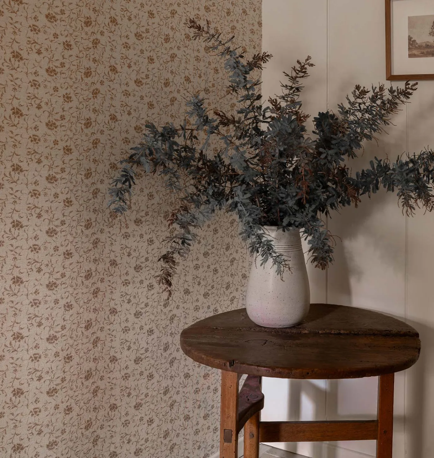 Carcasson Stoneware Vase
