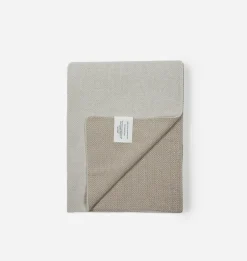 Casper Outdoor Throw Blanket