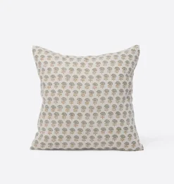 Cleo Vintage Pillow 18" x 18"