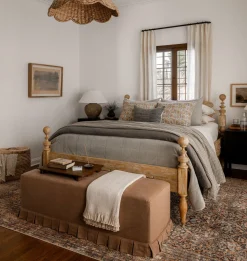 Cory Bed