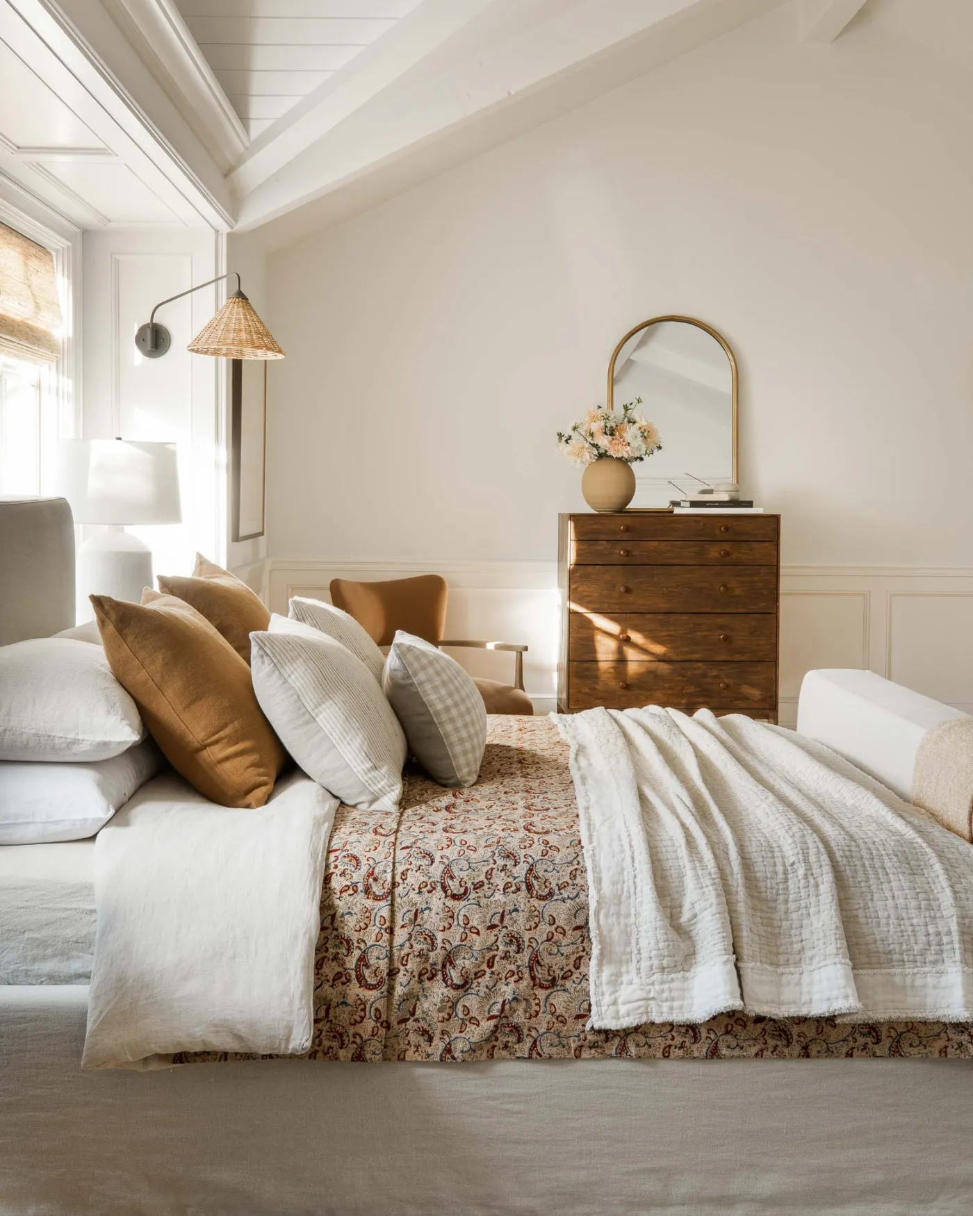 Cove Dresser