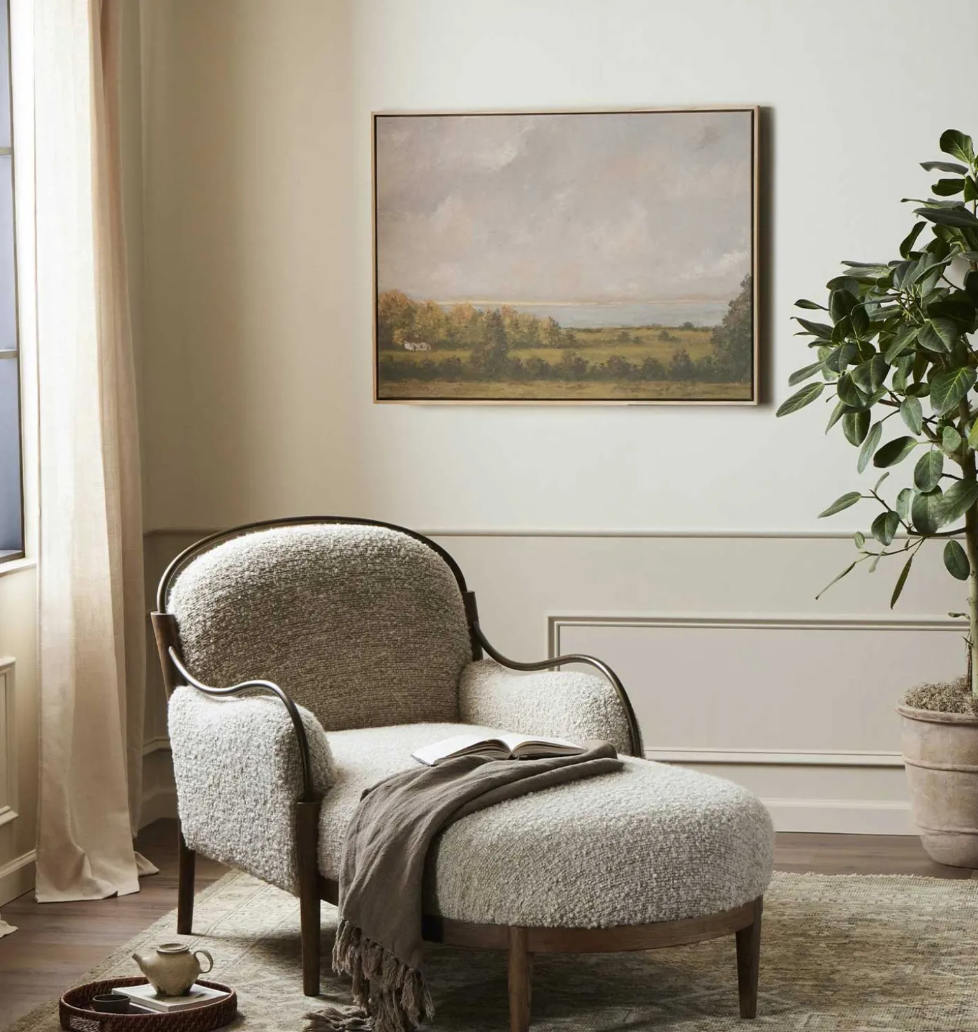 Demi Chaise