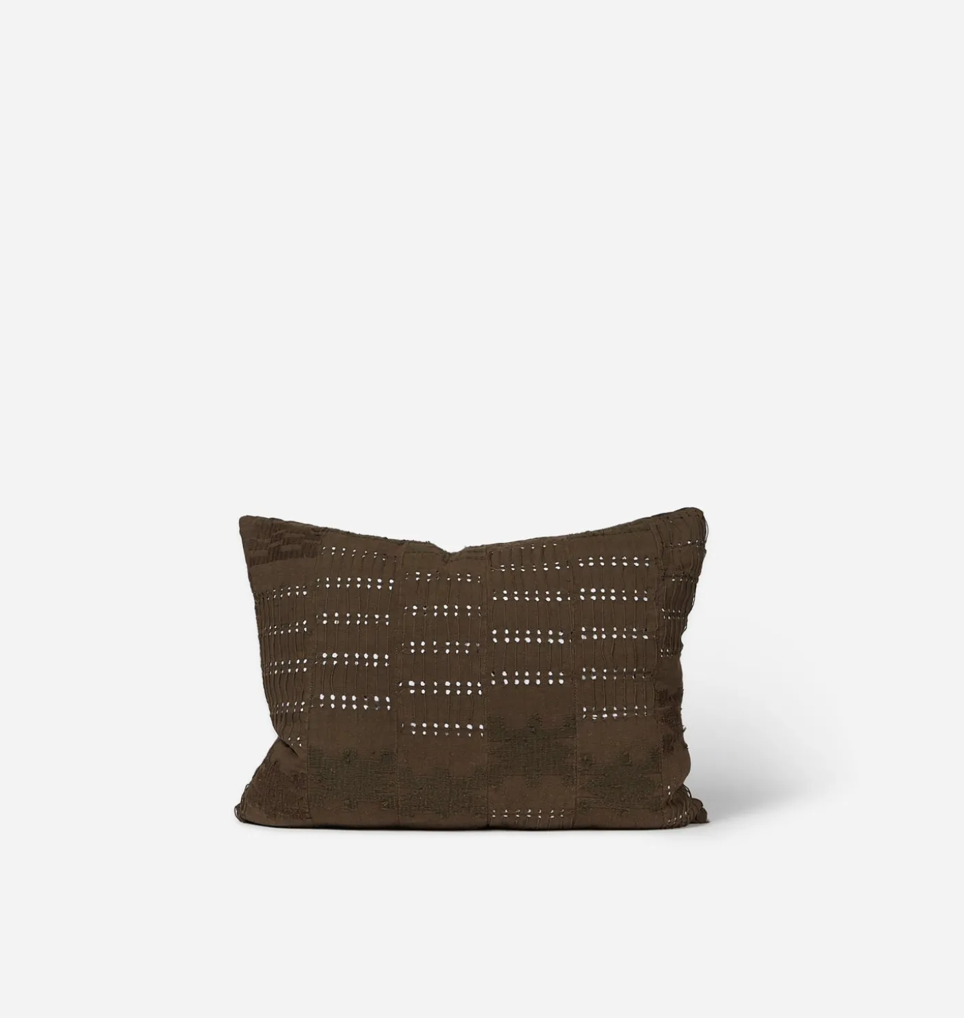 Eleanor Vintage Pillow 17" x 22"