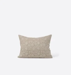 Elva Vintage Pillow 18" x 23"