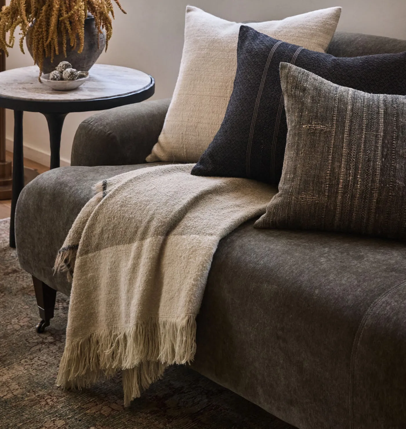 Esperanza Throw Blanket