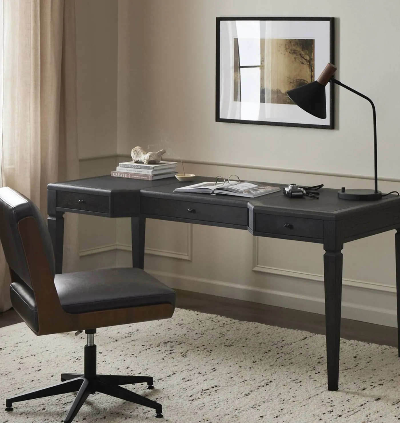 Essington Desk