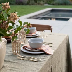 Farmhouse Dinnerware