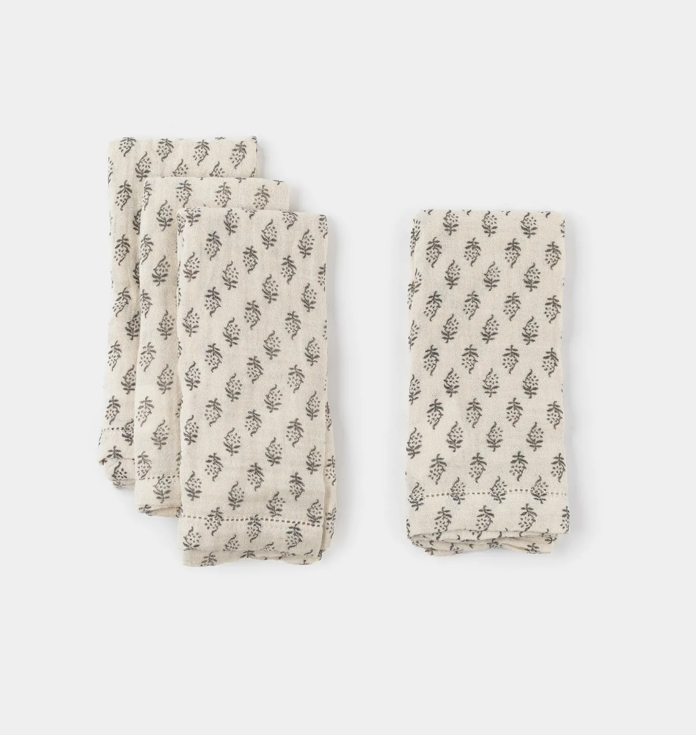 Floral Pattern Napkins S/4