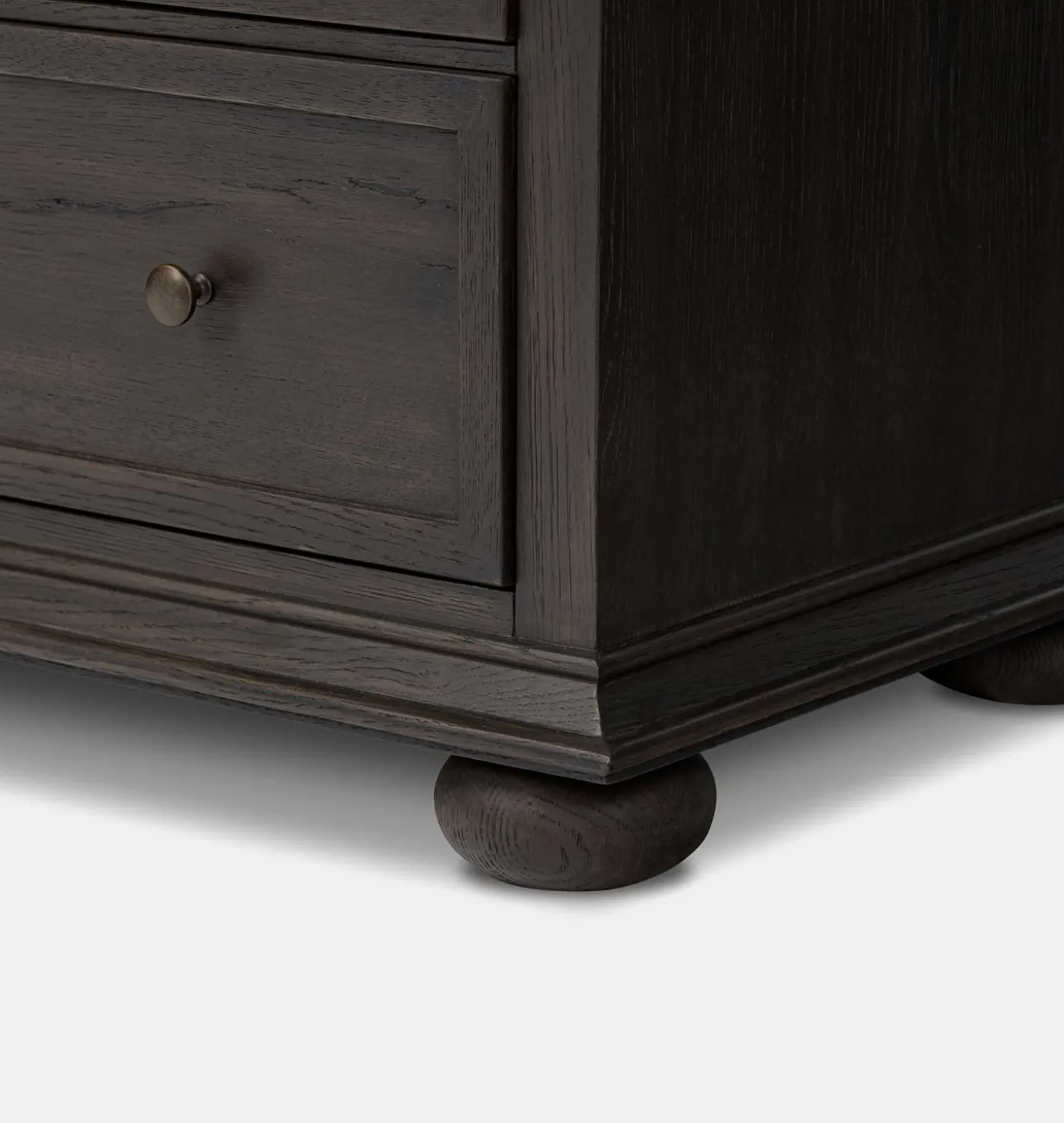 Geoffrey 4 Drawer Dresser
