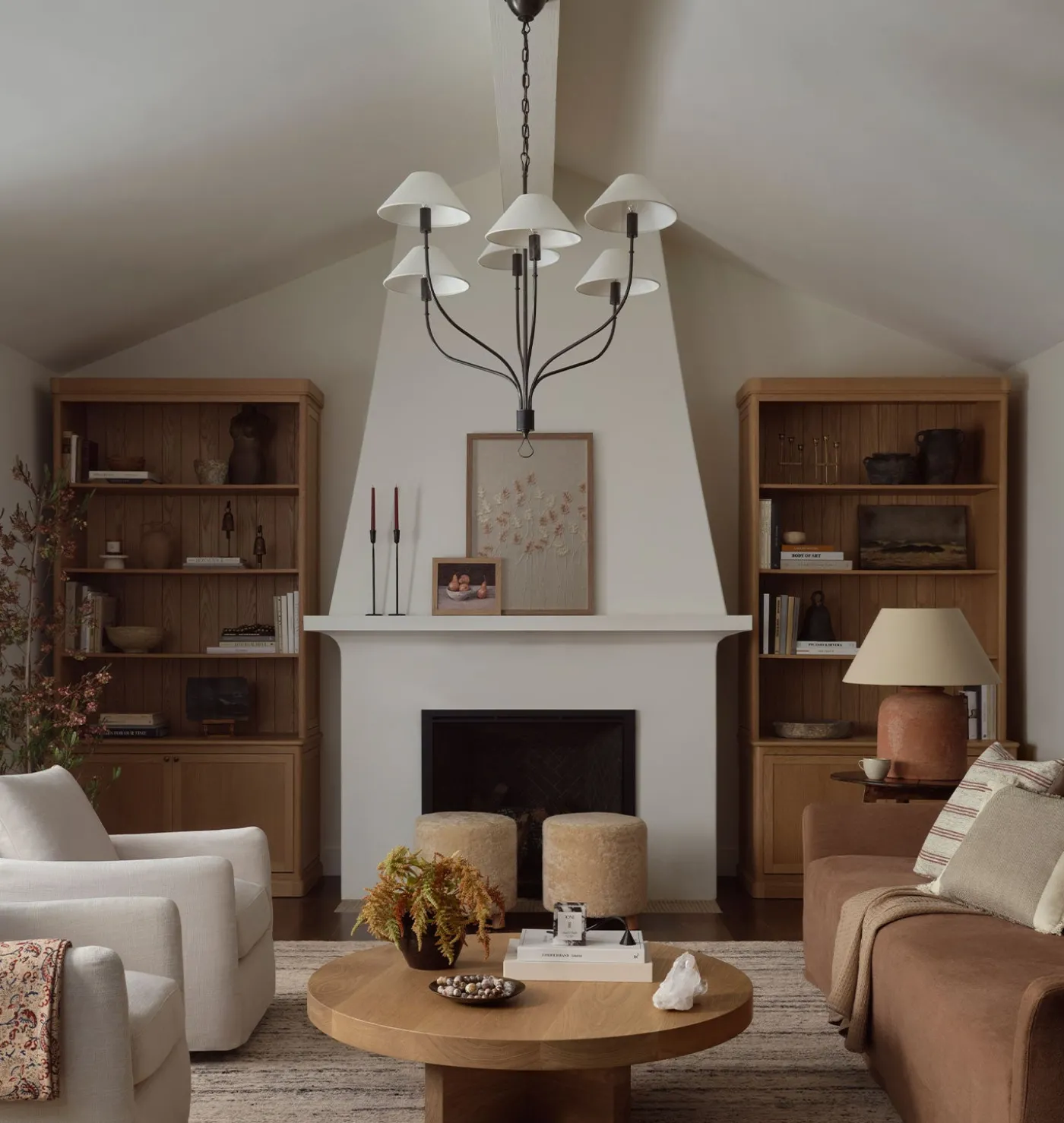 Griffin Large Staggered Tail Chandelier