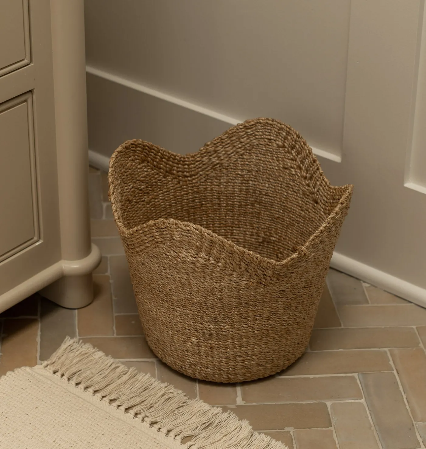 Handwoven Scallop Basket