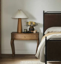 Harry Nightstand