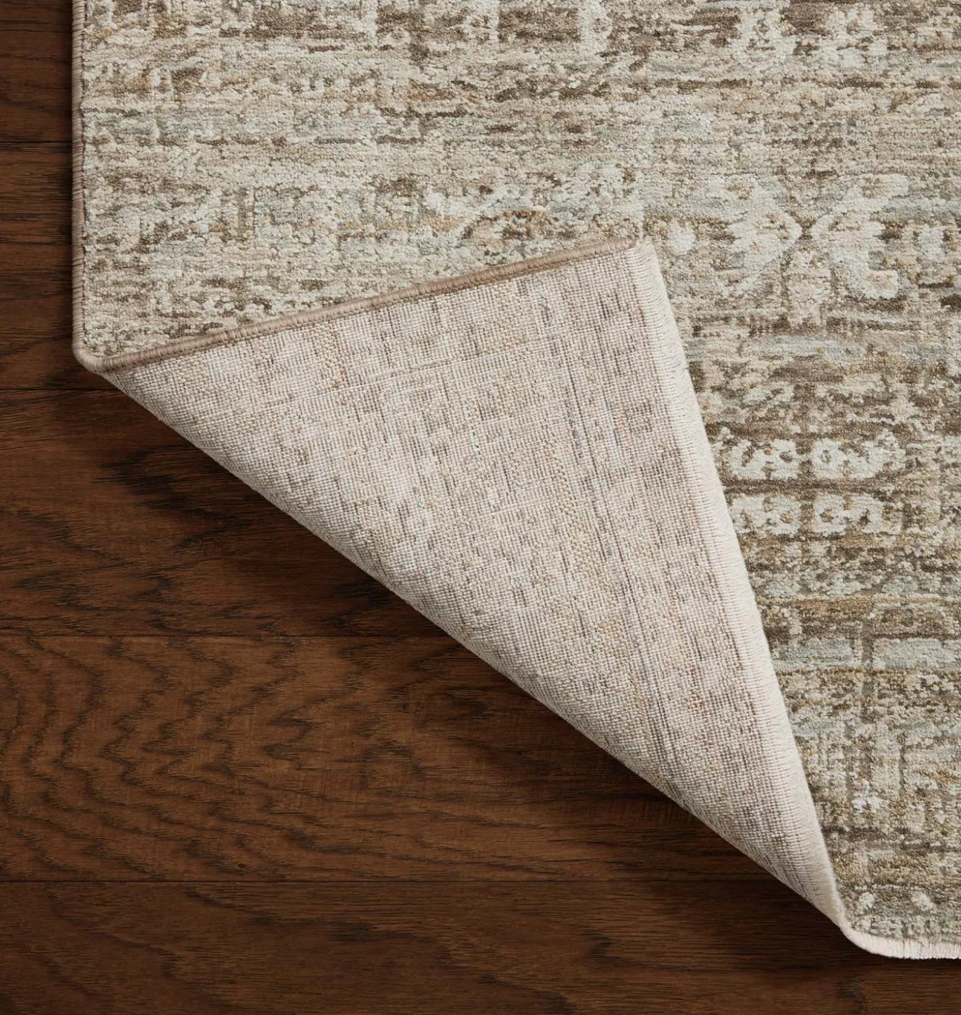 Honora HON-04 Bark / Dove Area Rug