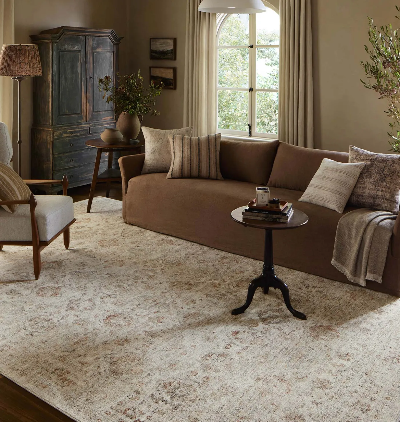 Honora HON-03 Beige / Spice Area Rug