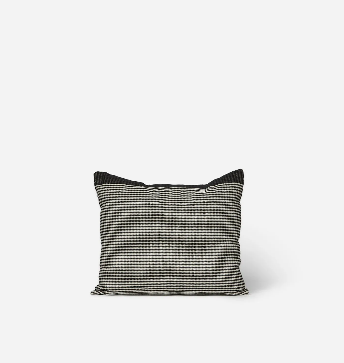 Jacinto Pillow 19" x 17"