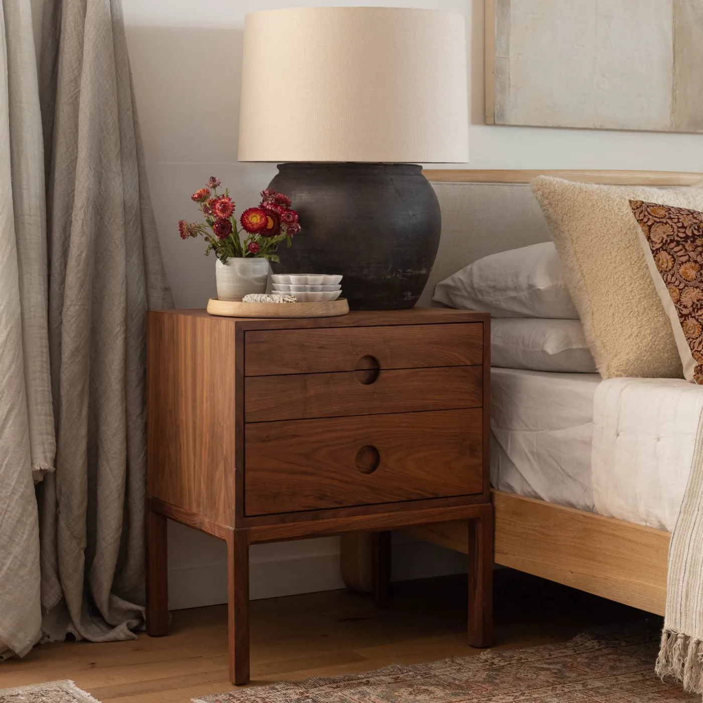 Kanan Side Table