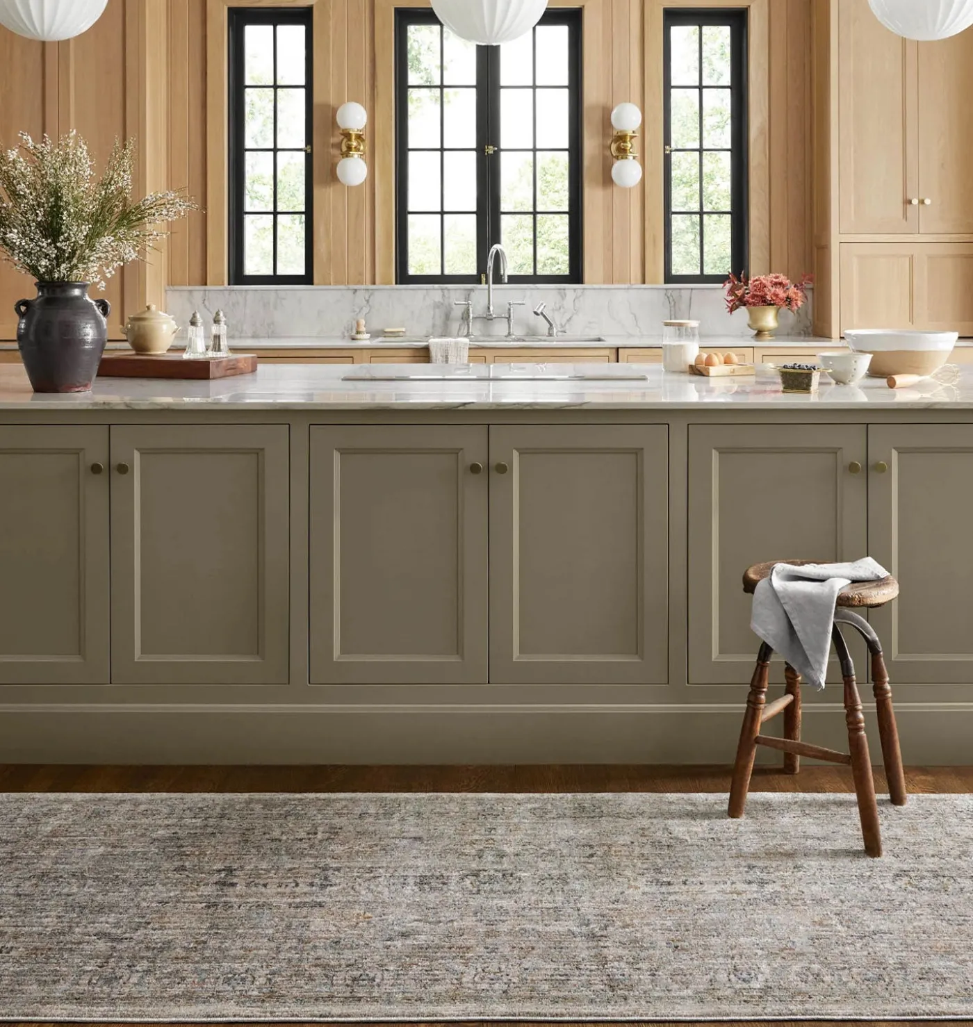 Katherine KES-03 Beige / Mist Area Rug