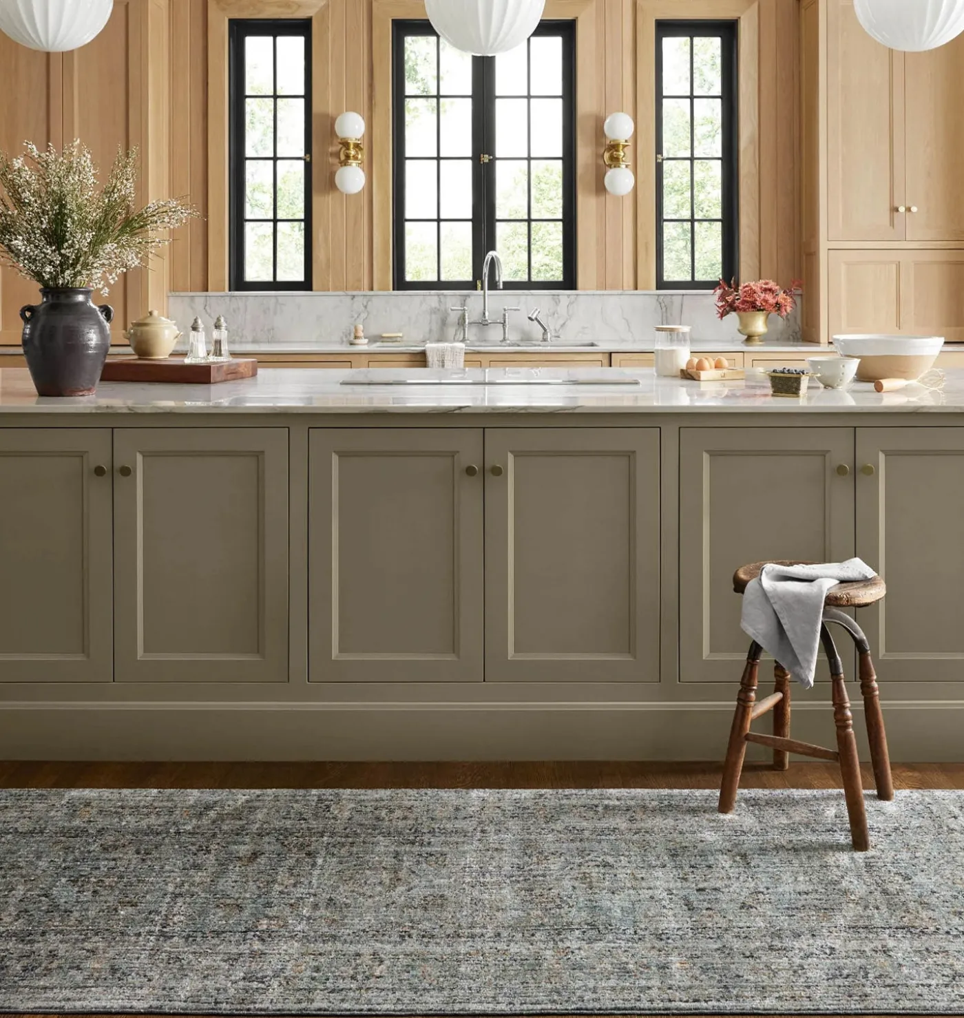 Katherine KES-01 Ocean / Gold Area Rug