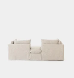 Kelby Chaise