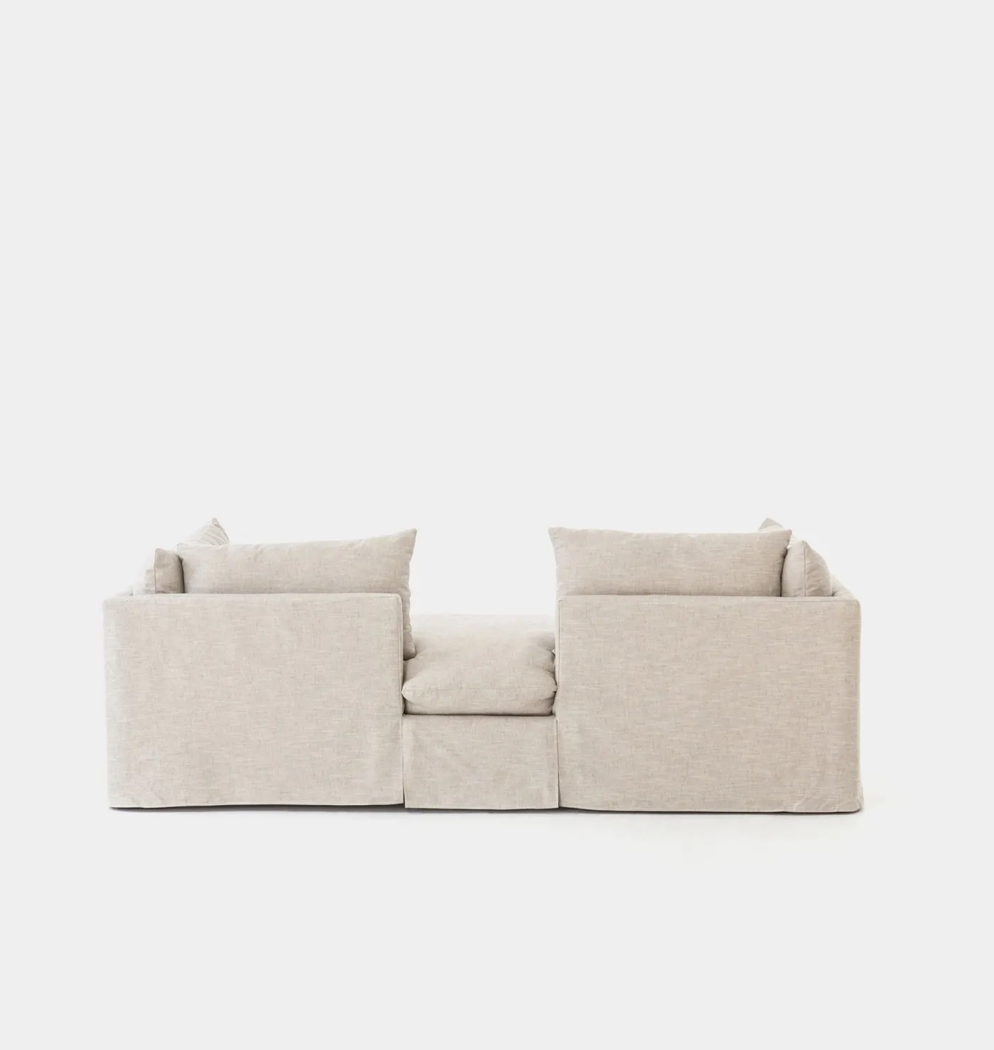 Kelby Chaise