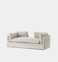 Kelby Chaise