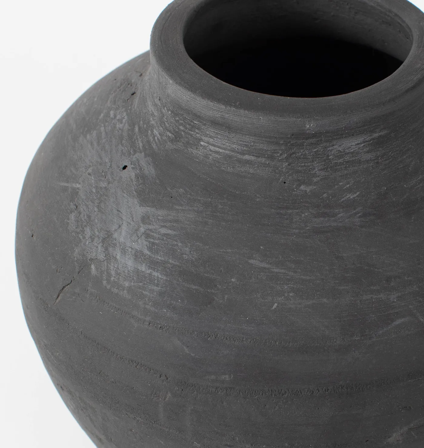 Kyros Clay Vessel