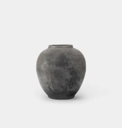 Kyros Clay Vessel
