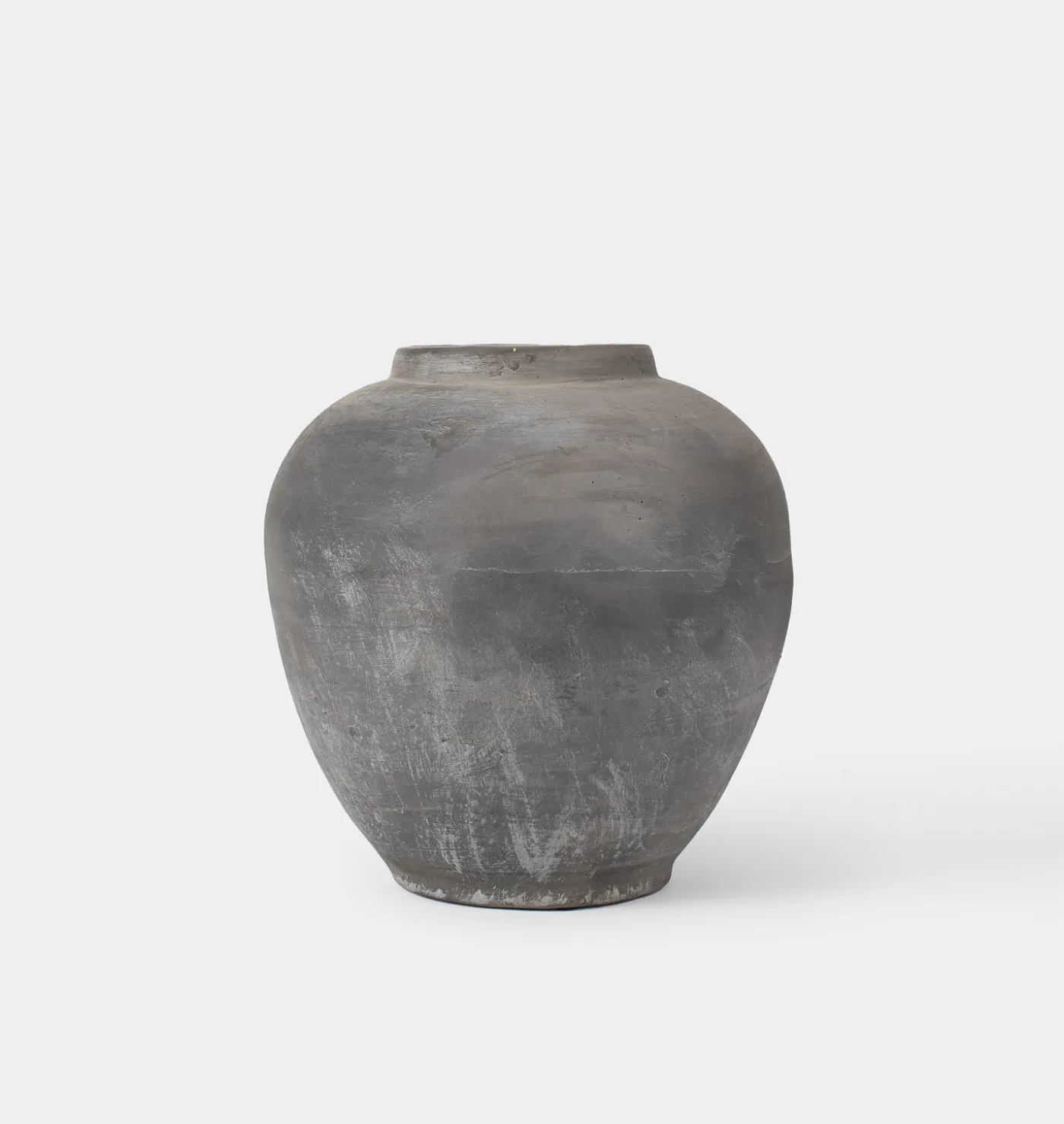 Kyros Clay Vessel