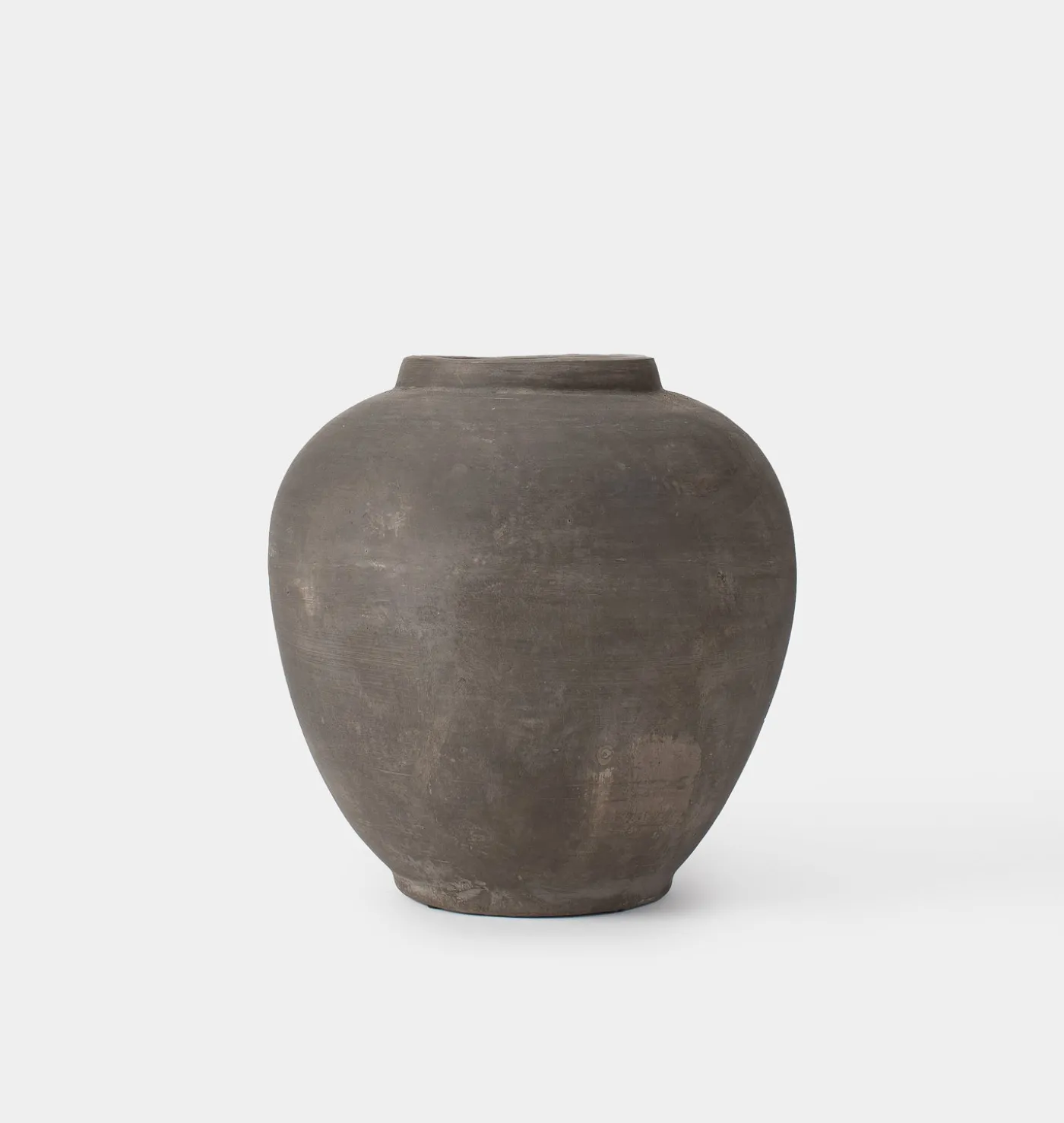 Kyros Clay Vessel