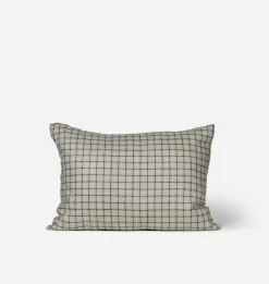 Leyton Vintage Lumbar Pillow 16" x 22"