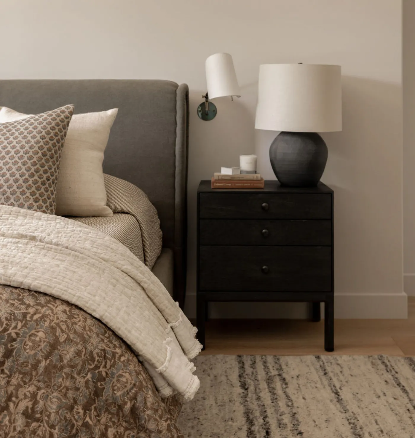 Libby LIB-01 Natural / Granite Area Rug