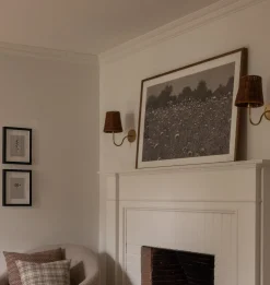 Lyndsie Small Sconce