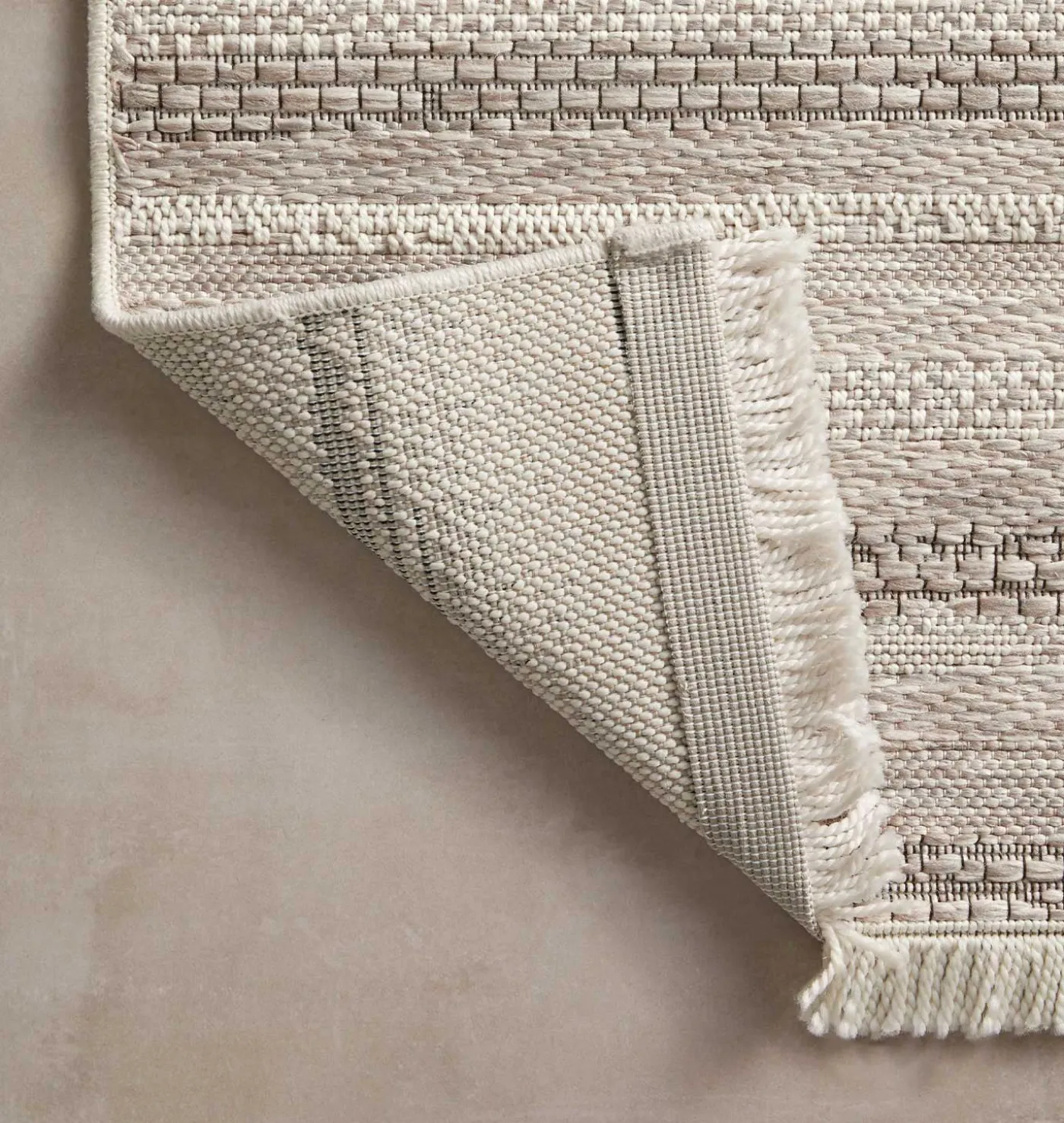 Malibu MAB-02 Ivory / Dove Area Rug
