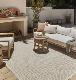 Malibu MAB-04 Ivory / Dove Area Rug