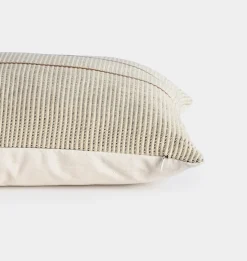 Marcelino Pillow