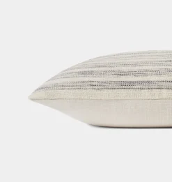 Marielle Pillow